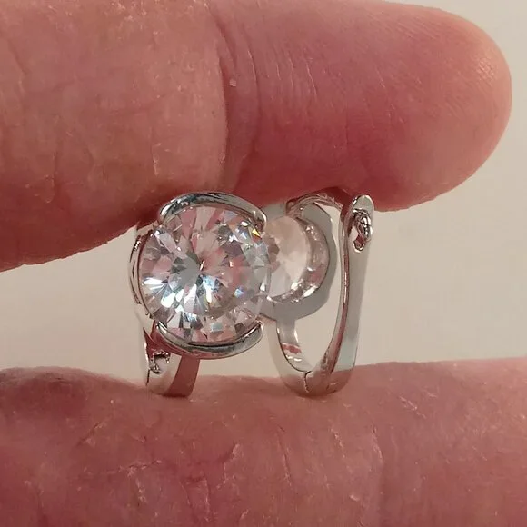 18K White Gold Filled Simple White Diamond Zircon Hoop Earrings Gorgeous Gift - Picture 6 of 8